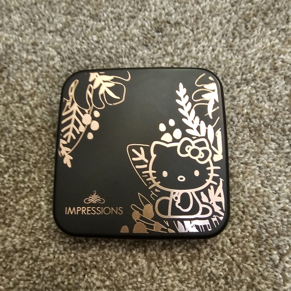 Impressions Hello Kitty Compact Mirror